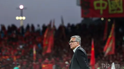 颜丙涛斯诺克赛突破重围，成功跻身八强