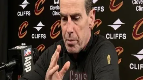 J联赛鸟取飞翔对滋贺湖王，期号专家质合分析推荐前区十码